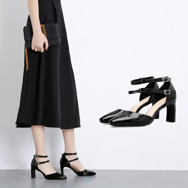 

2018 Size 40 Women Summer 7.5cm High Heels Strap Sandals Female Runway Block Heels Shoes Lady Leather Medium Heels Black Pumps