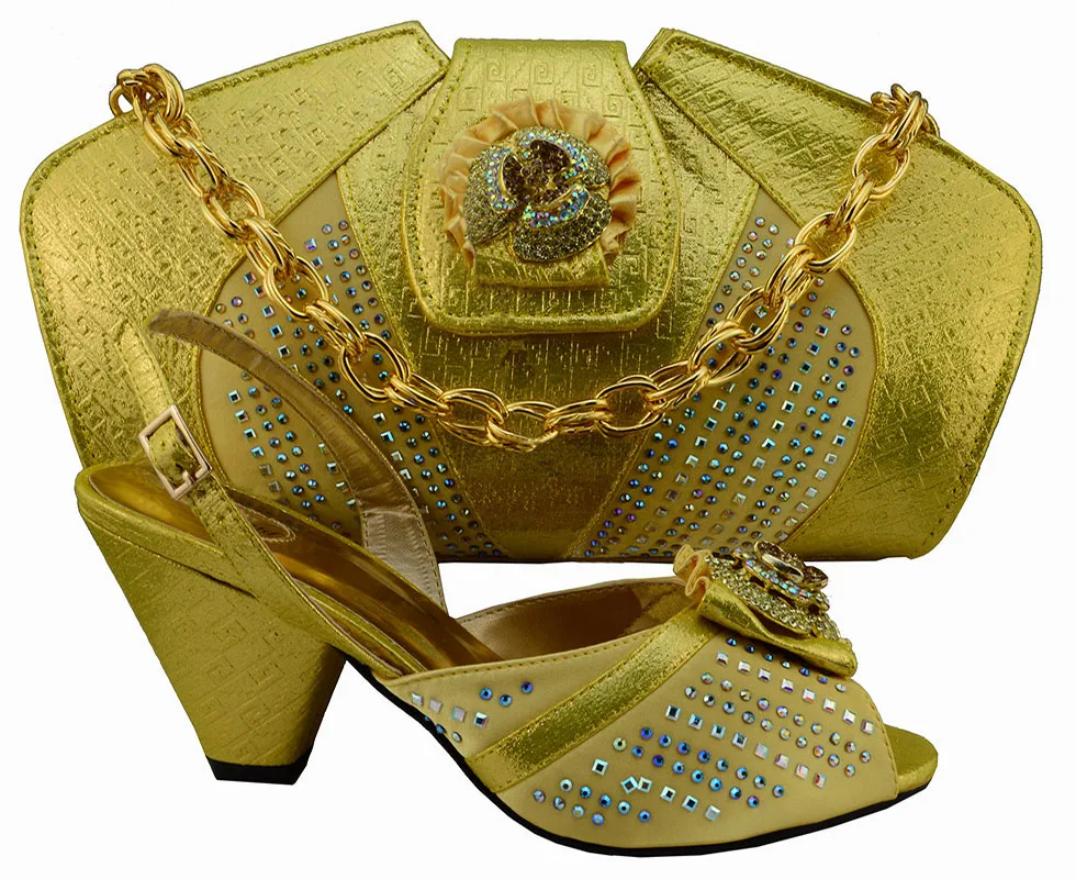 

Free shipping,Elegant Italian style Shoes and Bag Set Matching Fashion Dress Shoes And Bags,High quality shoes MM1004 in gold.