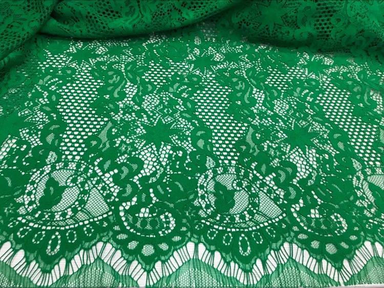 9 (16)