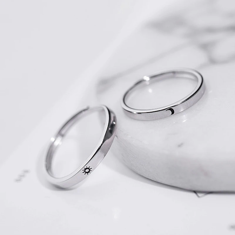

Vintage Sun And Moon Couple Ring 925 Sterling Silver Retro Pattern Thin Bright Adjustable Ring Lovers Promise Engagement Jewelry