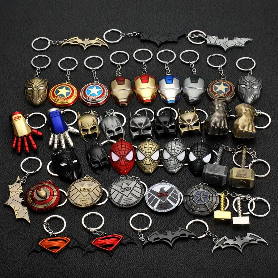 

Metal Marvel Avengers Captain America Shield Keychain Spider man Iron man Mask Key chain Toys Superman Hulk Batman Keyring Toys