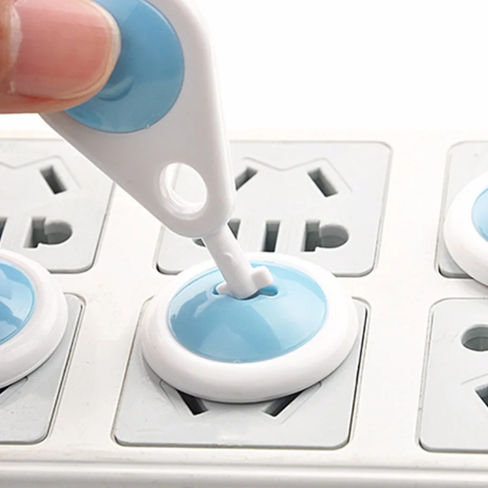 6Pcs Power Baby Electric Lock Outlet European Russian Standard 2 Plug Baby Child Infant Kids Plug Covers Safety in Socket