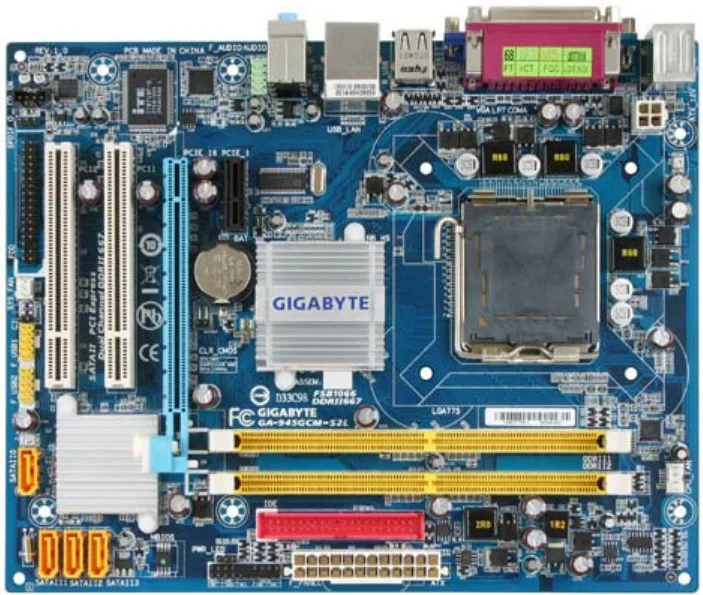original motherboard for Gigabyte GA-945GCM-S2 LGA 775 DDR2945GCM-S2 945GC Desktop motherboard Free shipping original motherboard ga g41mt s2 lga 775 ddr3 g41mt s2 8gb fully integrated g41 free shipping