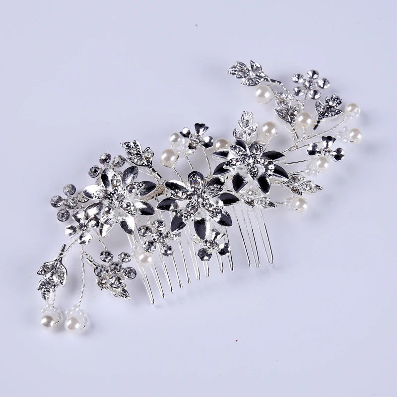 

Handmade Romantic Flower Wedding Hair Comb Silver Color Bridal Pearl Headdress Headpieces Luxurious Bride Clip Hair Accessories