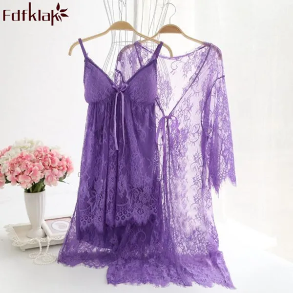 

Sexy hollow out lace robes 2019 short dressing gowns for women high grade night shirts 3 pieces robe & gown sets bathrobe A106