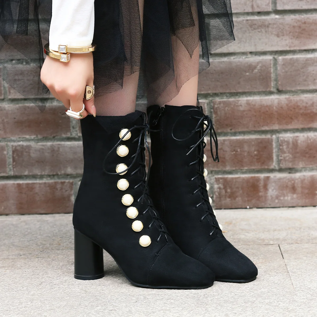 

Ankle Boots for Women 2019 Winter Lace Up Flock Velvet Square Heels Ankle Boots Rivet Zipper Women Winter Shoes Sock Boots
