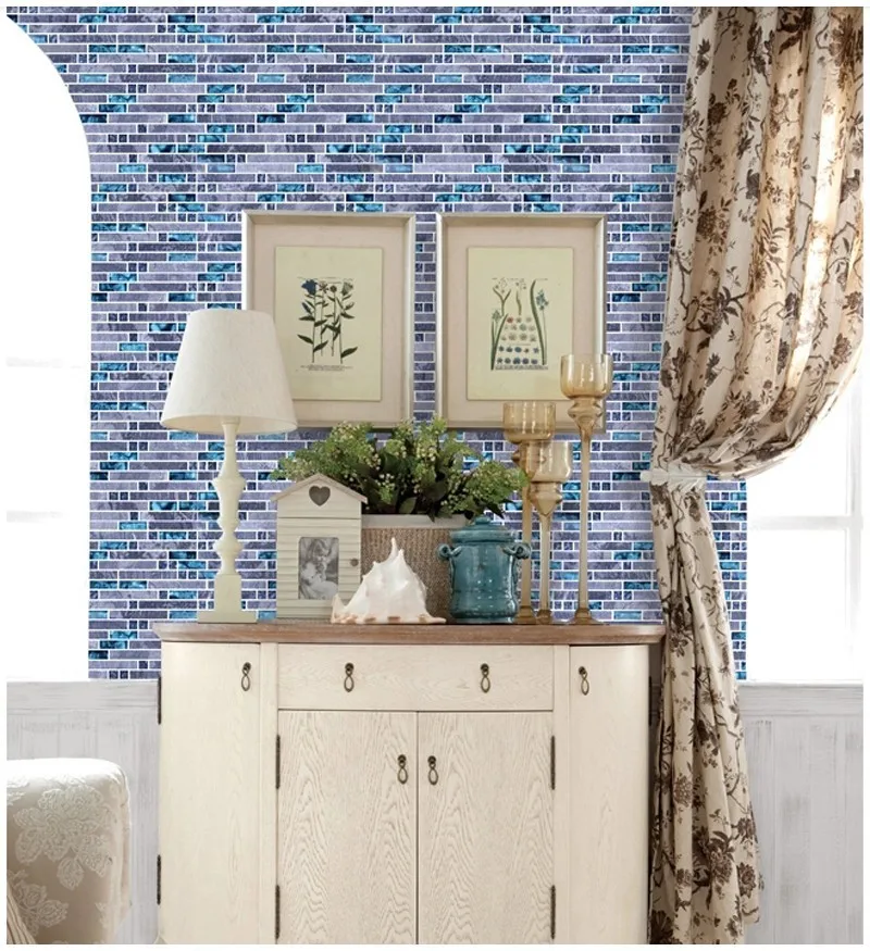sea blue glass tile kitchen (1)