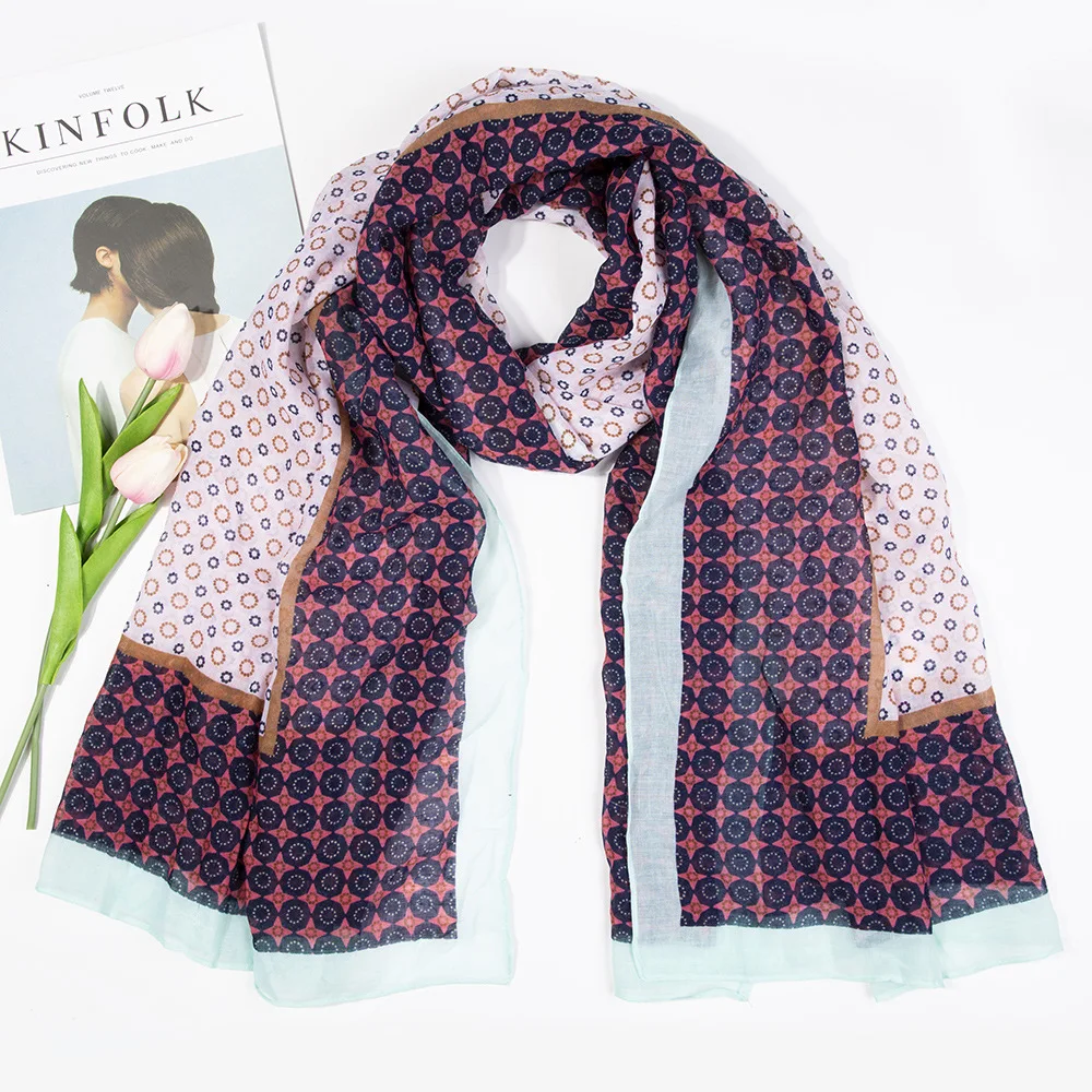 Women Geometry Pattern Cotton Voile Scarf 2Colors 10PCS/LOTin Women's Scarves from Apparel
