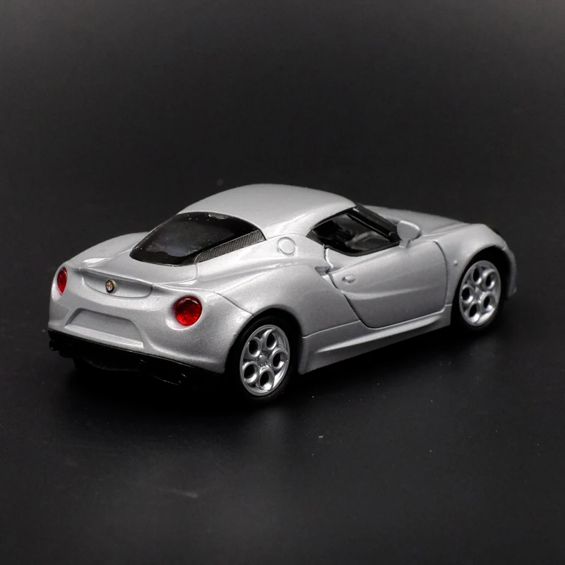 136 WELLY ALFA ROMEO 4C (3)