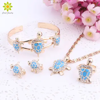 

Fashion Gold Color Jewelry Sets Women Metal Chain Pendant Animal Tortoise Necklace Earrings Braceket Ring Sets for Girls