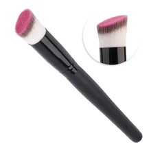 Pink Oblique Head Makeup Brushes Professional Beauty It Cosmetics BB Cream Foundation Brush Black Handle Contour Make Up Brush