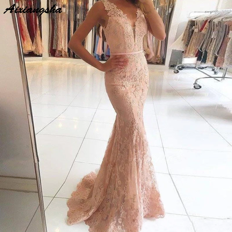 

Mermaid Lace Evening Dresses 2019 V Neck Navy Blue Formal Evening Gown With Beading vestido de fiesta Long Prom Dresses