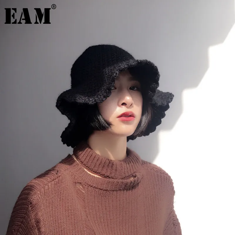 

[EAM] 2019 Spring Summer Woman Temperament Stylish Pleated Solid Color Ruffles Knitting Warm Foldable Fisherman Hat LE101
