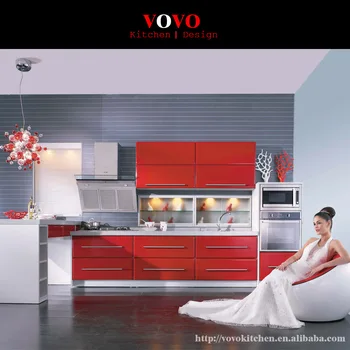 

Dark red lacquer kitchen cabinet