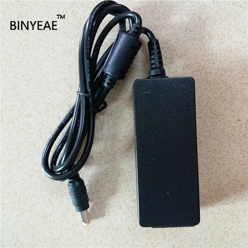 

19V 1.58A 30W Universal AC Adapter Battery Charger for Packard Bell Dot SE SE-410UK0 SE-710UK SE-925UK SE 3 LAPTOP