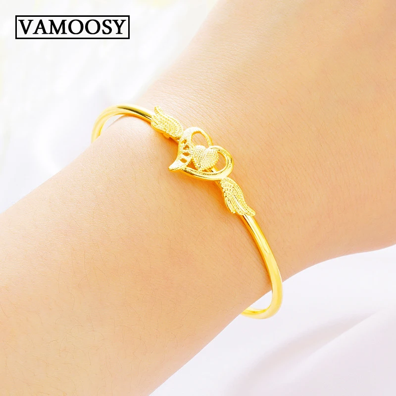 

Romantic heart-shape Love Charm Bracelets for Women 24K Gold Chain Bracelet Adjustable Valentine's Day Femme Jewelry Femme