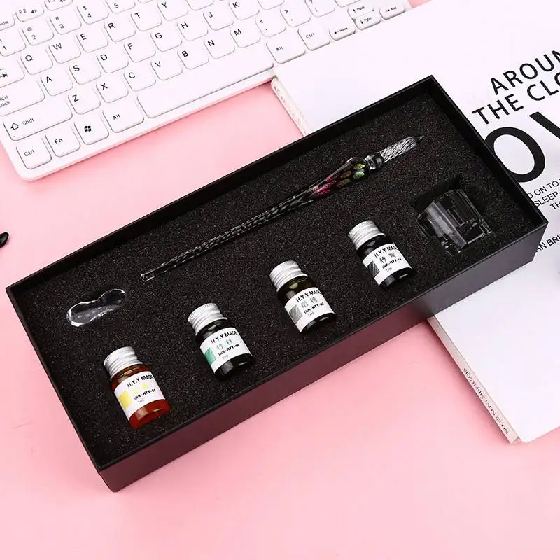 11007543835_555386315