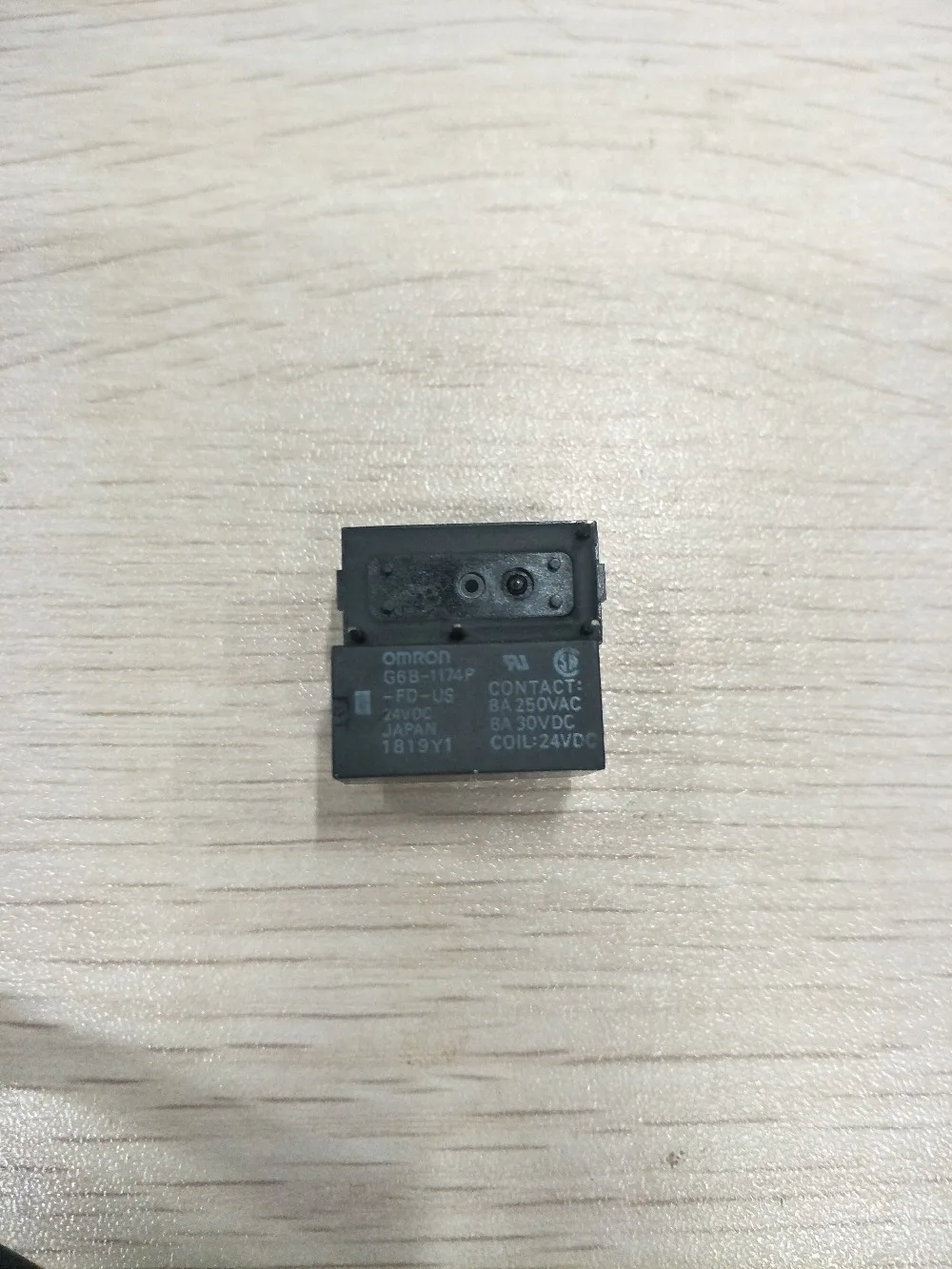 

Relay G6B-1174P-FD-US