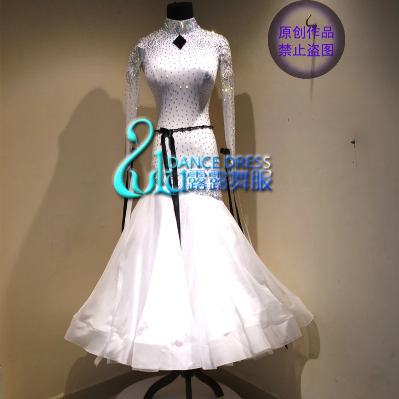 

Women swing tango waltz Smooth us 8 dance competition dress Gradation ballroom dance dress Long sleeves ballroom dance dress