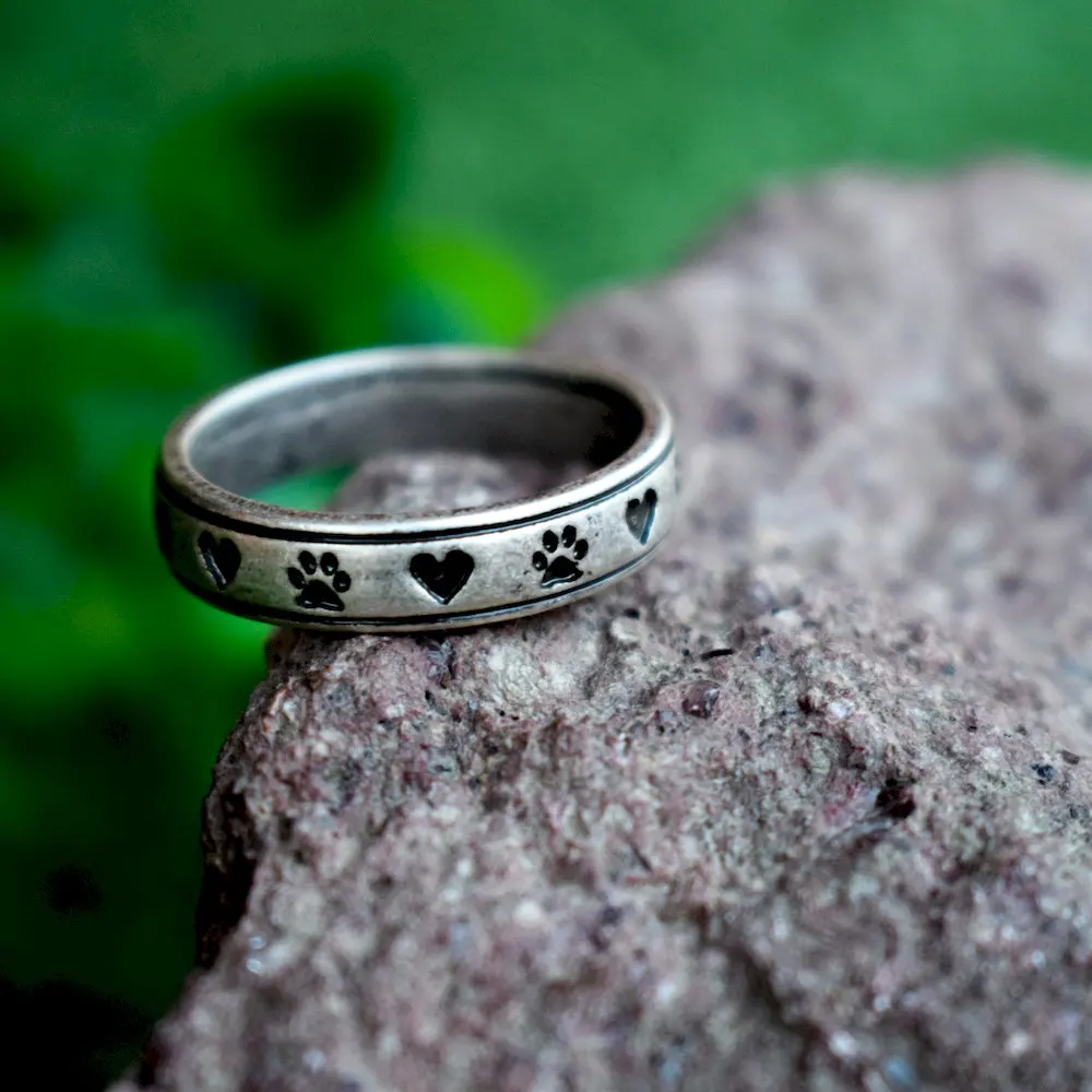 

SanLan animal paw ring with heart love dog jewelry