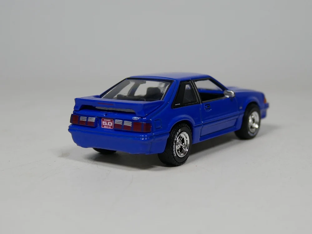 Авто ИНН-Greenlight 1: 64 1991 Ford Mustang литья под давлением модель автомобиля