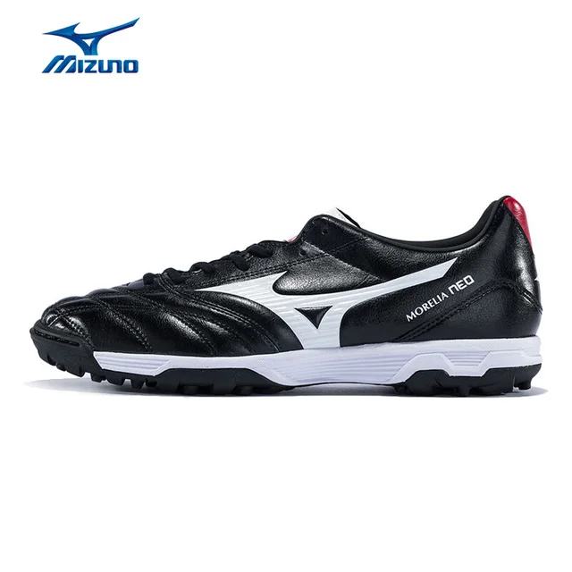 sepatu bola mizuno morelia