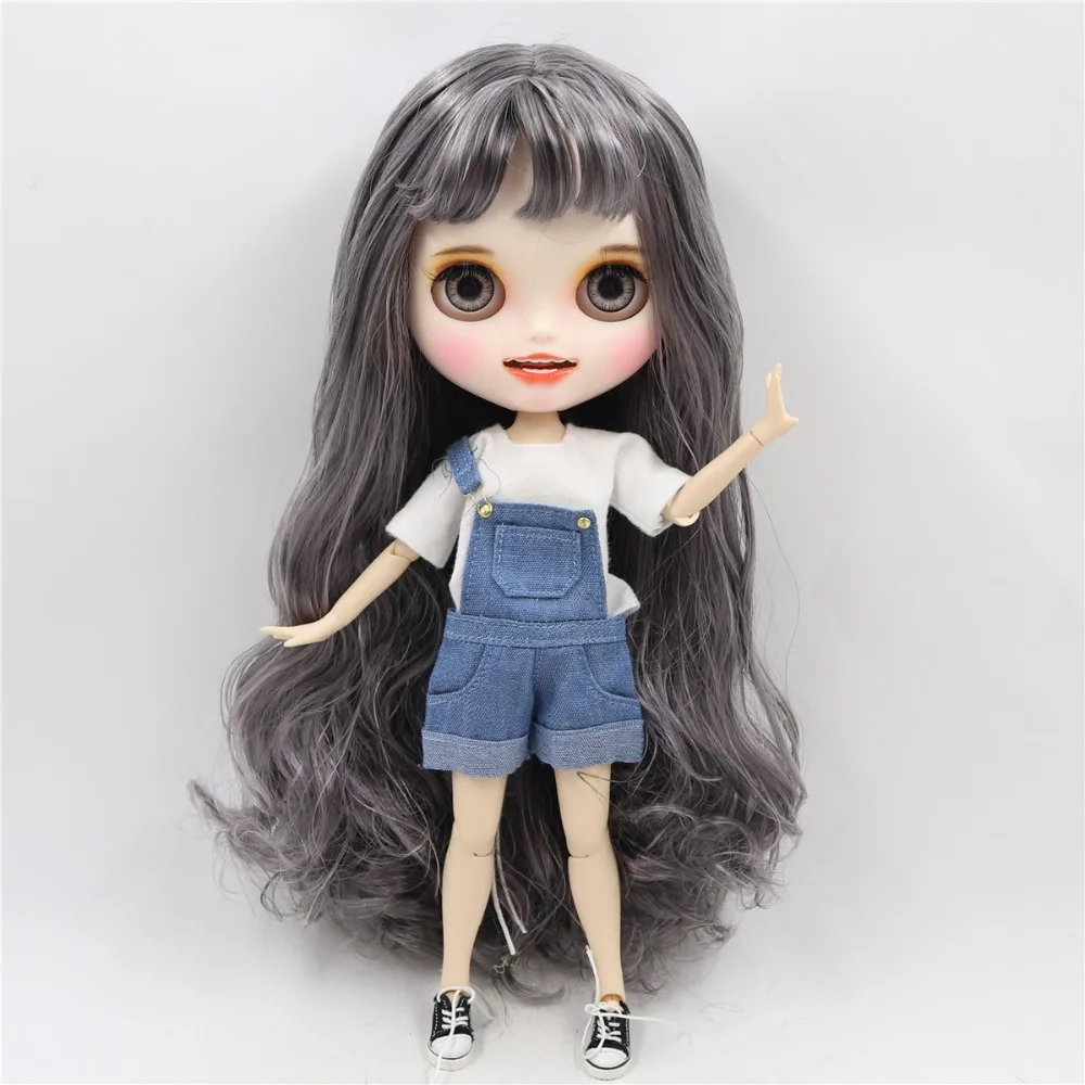 Mya - Premium Custom Neo Blythe Doll with Grey Hair, White Skin & Matte Smiling Face 4