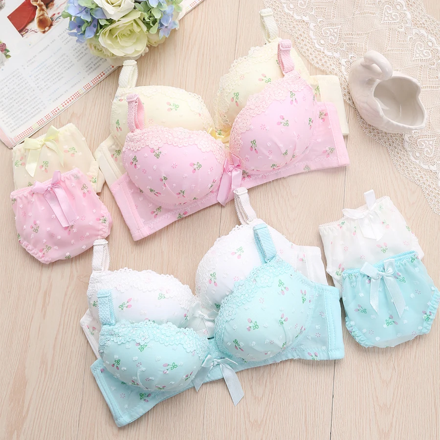

Famli Big Girls Bra Set Young Girls Floral Cotton Training Bra+Pantie Suit Wireless Small Try On Puberty Bras for Teenage Girls