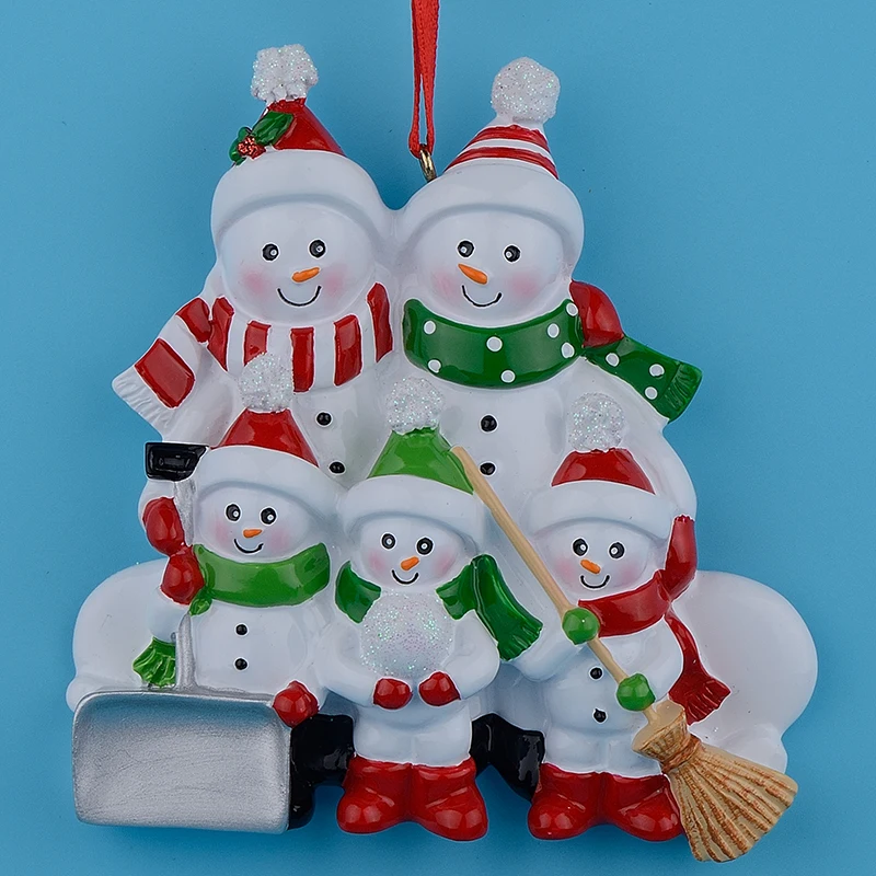 Resin Snowman Family Shovel of 5 Polyresin Christmas Tree Ornaments