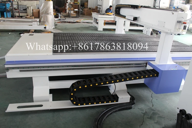 AKM1325-2 cnc router (10)
