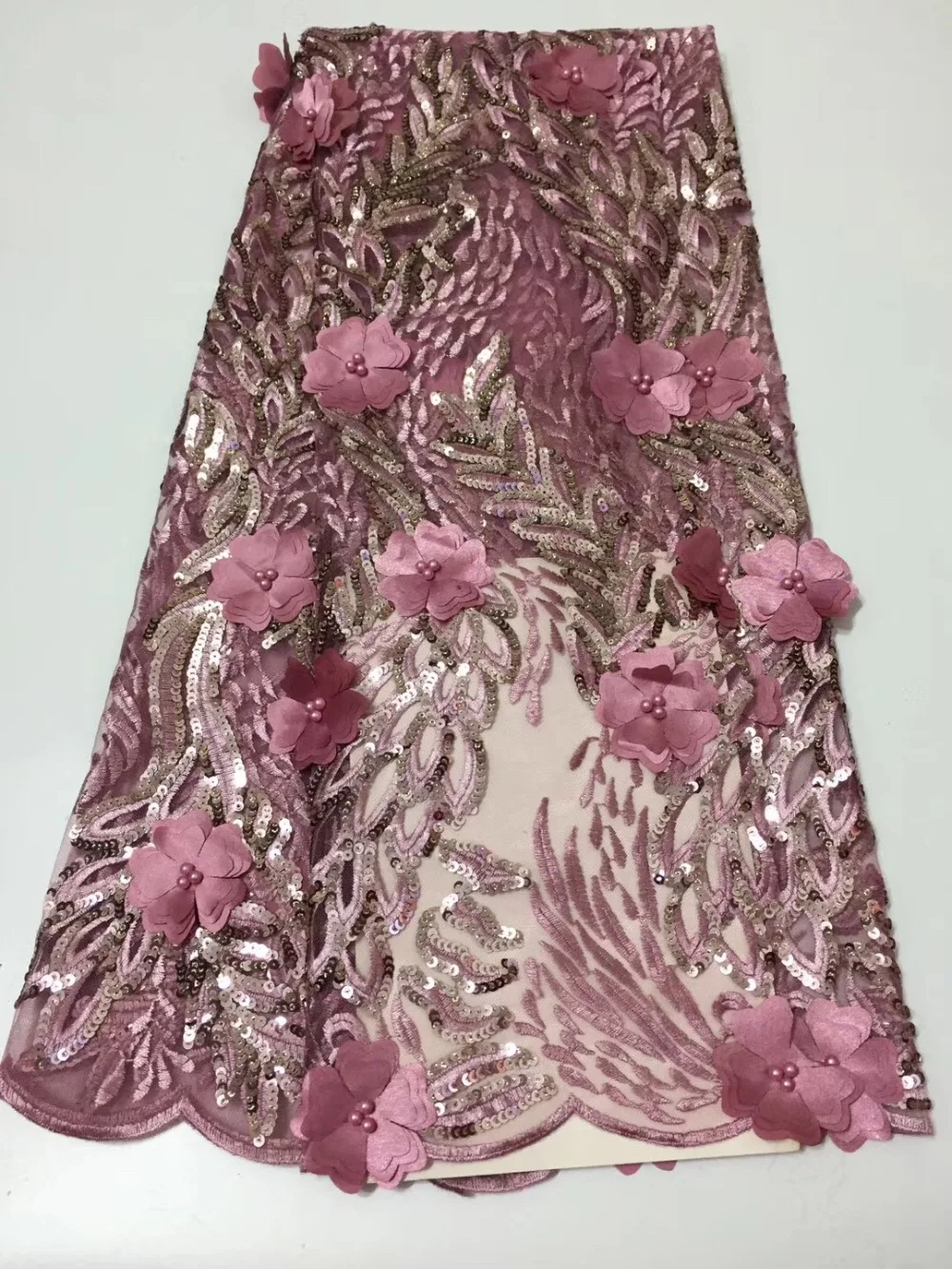 

Latest French Lace Fabric 2018 High Quality Rose Gold Wedding African Lace Fabric Beads Sequins 3d Lace Fabric For Nigerian Lace