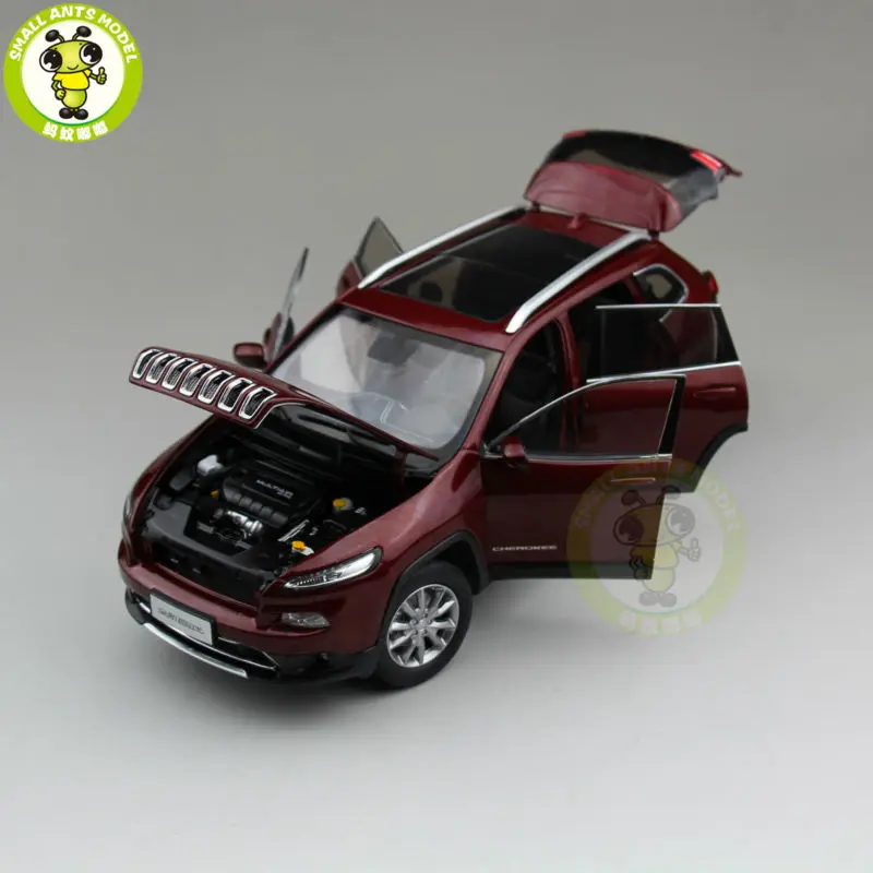 1/18 Jeep Cherokee литья под давлением металла автомобилей внедорожник Модель Коллекция подарков красного цвета