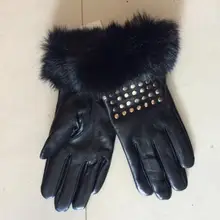 Высококачественные черные женские перчатки из натуральной кожи, зимние уличные теплые меховые утепленные женские перчатки из овчины с заклепками