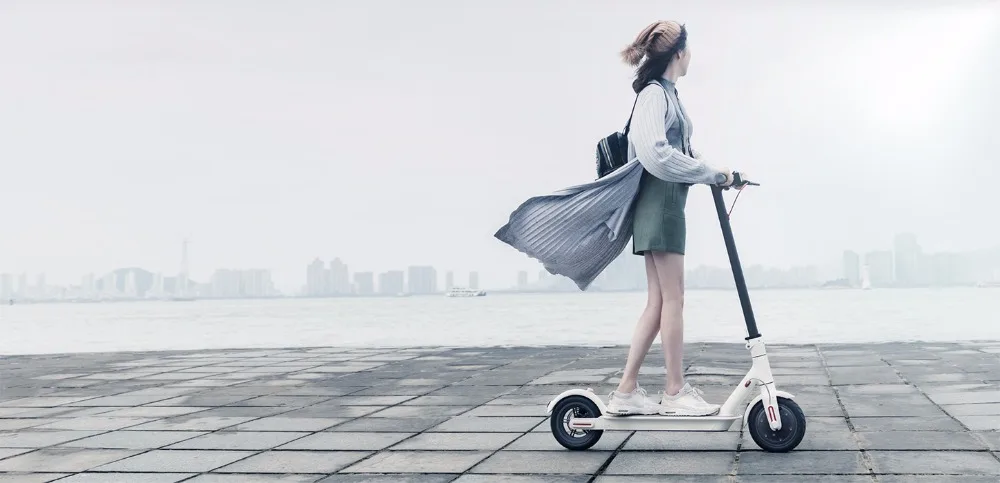 Top Original XIAOMI QICYCLE ELECTRIC SCOOTER Folding portable mini leisure  8.5inch 250w motor smart scooter Kinetic energy recovery 12