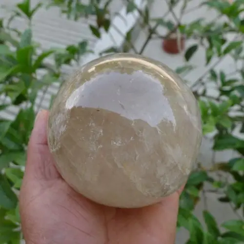 

WW 05180 NATURAL CLEAR QUARTZ CRYSTAL SPHERE BALL HEALING