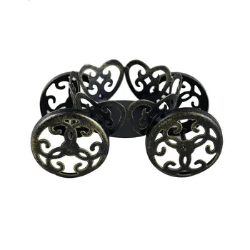 

European Hollow Wrought Iron Car Shape Candlestick Home Decor Car Style European Metal Lantern Iron Candles