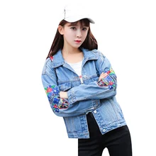 Women Denim Jacket Coat Butterfly Flowers Embroidery Vintage Basic Coat Fashion Pattern Tops Jeans Jacket Ripped Outwear L1023