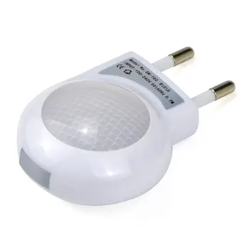 

High Quality Lovely AC110V / 220V 0.7W 4 Colors LED Night Light Lighting Auto Sensor / Smart Baby Bedroom Lamp LED Bulb EU Plug