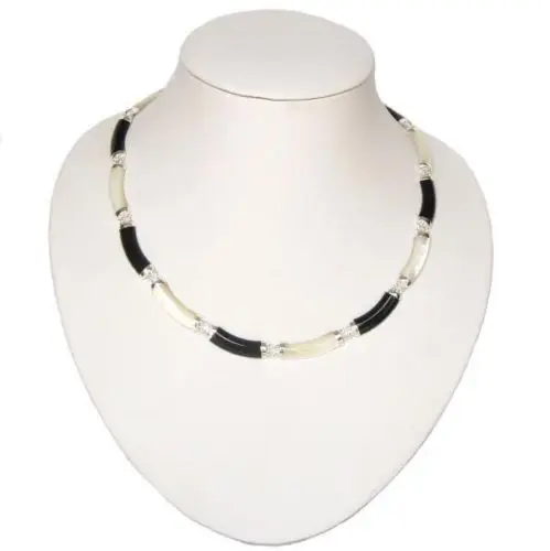 

17" Genuine Black Jade & white shell Pearl Silver Link Necklace