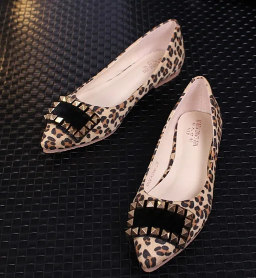Женская леопардовая обувь на плоской подошве с принтом, обувь с заклепками, острый носок, лакированная кожа, без шнуровки, для танцев, высокое качество, стиль г. Размер 47, 9 - Цвет: leopard