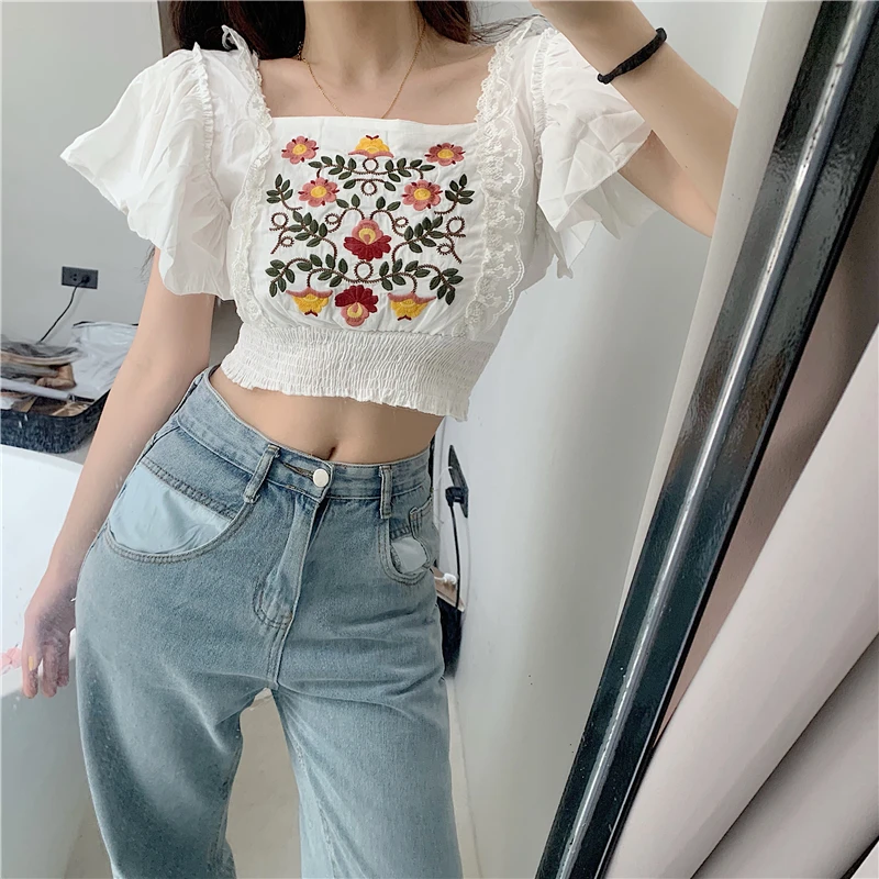 

Lace Stitching Flying Sleeves Blouse Women High Waist Cotton Embroidery Flower Shirt Sexy Short Tops 2019 Summer Female Tops