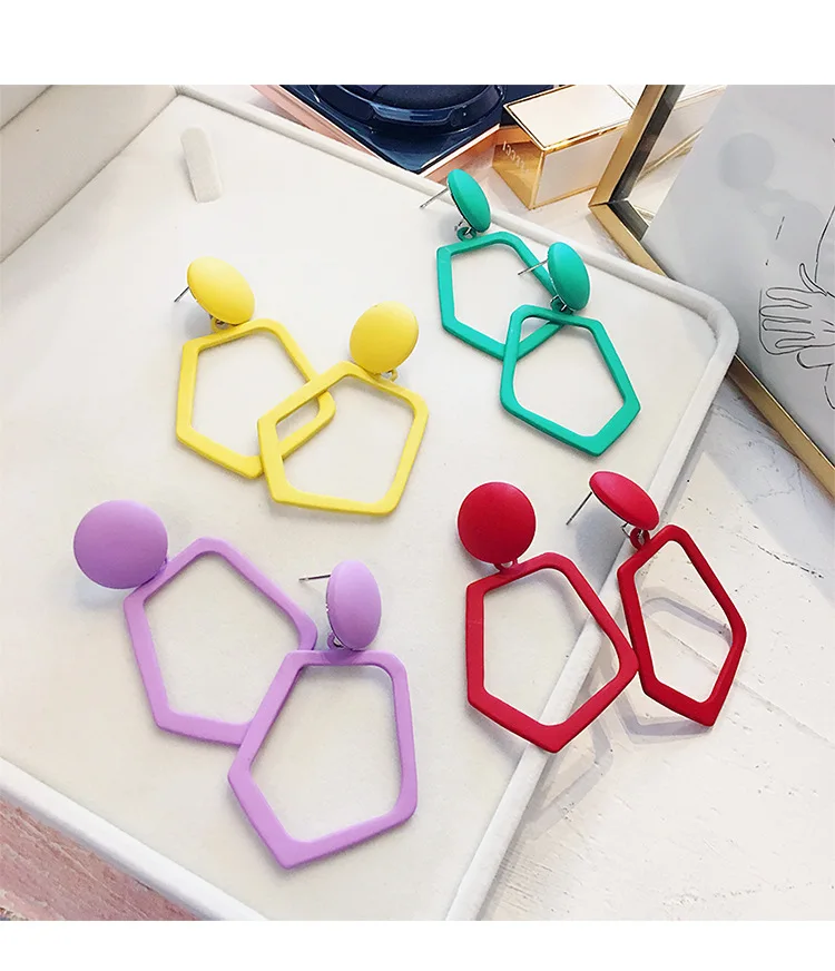 

Fashion 2019 New Special Colorful Acrylic Geometric Irregular Big Earrings For Women Girl