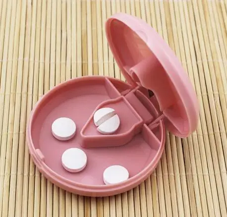 

Portable Pill Cutter Splitter Divide Storage Case Medicine Cut Compartment Box Holder New