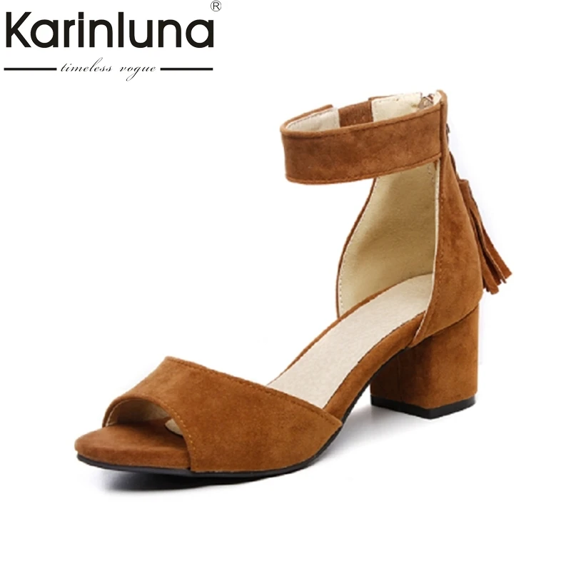 preço KARINLUNA 30 47 venda quente franjas pequeno grande tamanho mulheres sapatos mulher concisa saltos quadrado med data partido mulher sandálias sapato feminino
