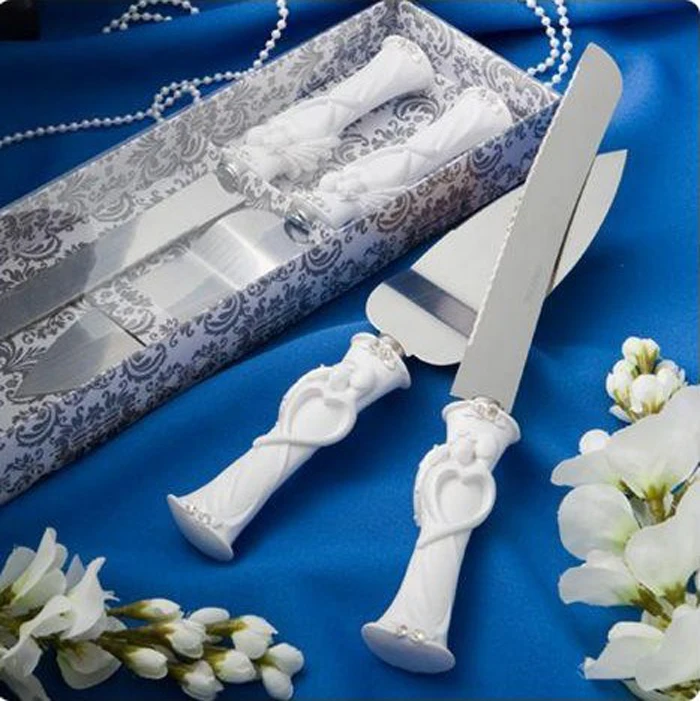 Elegant stainless steel Bride & Groom wedding cake knife