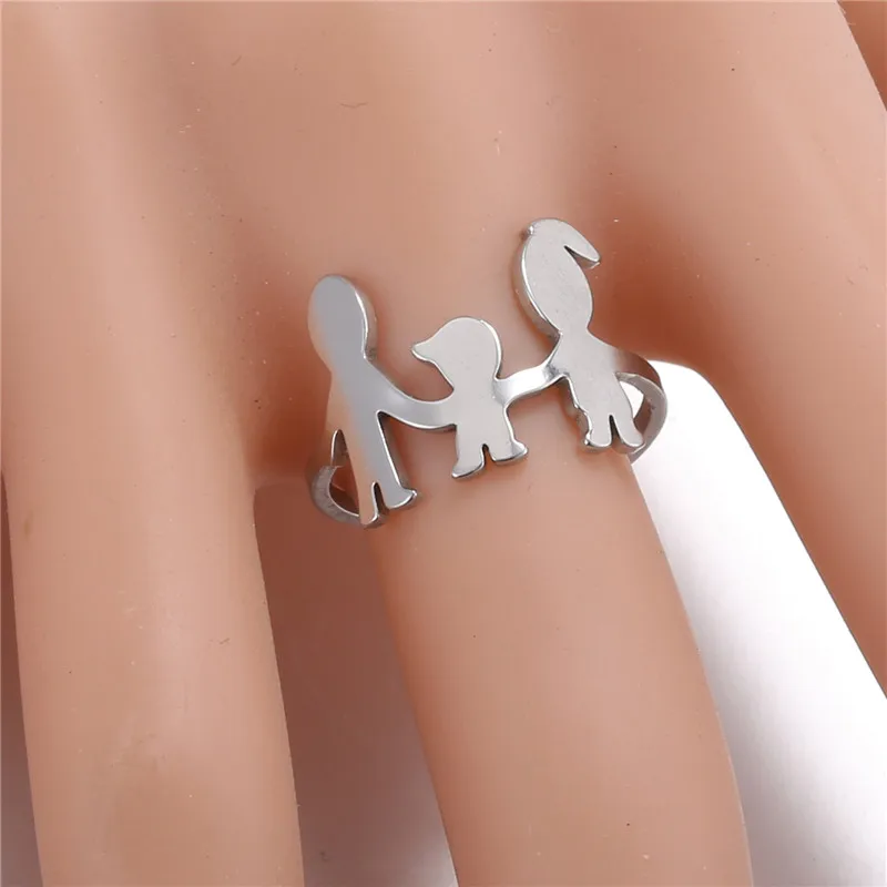 three figure rings (3)