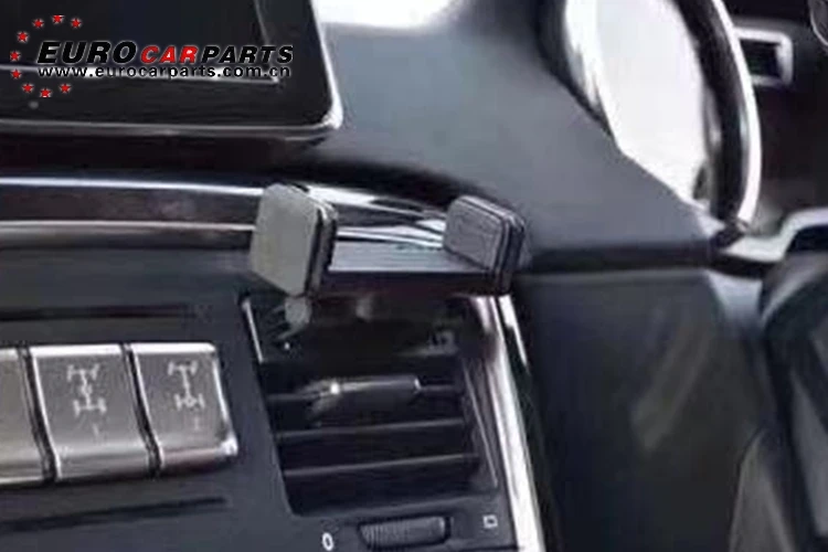 W463 phone bracket 4