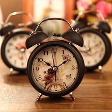 Moda Loudly Campana de Metal Reloj Despertador Con Luz de Fondo de Cabecera Reloj De Mesa Puntero de Alarma Libre de La Batería