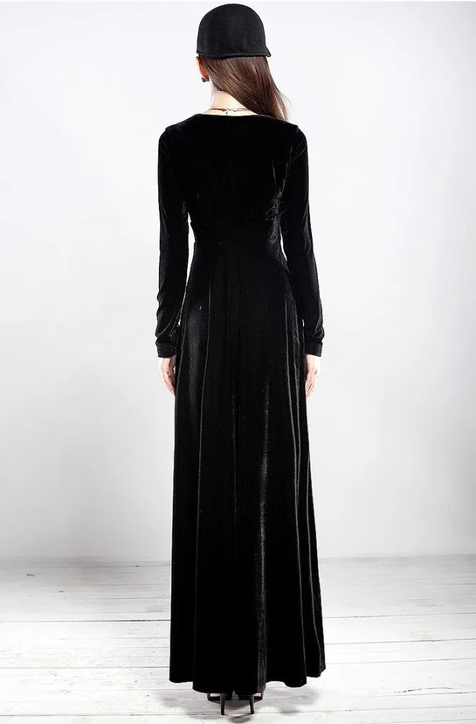 1317720917_731739626-w949