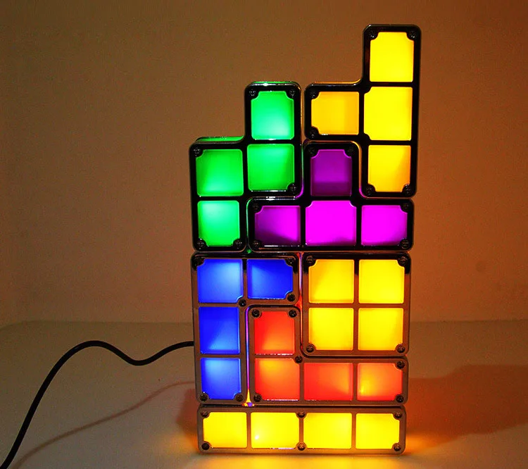 3683608476_2085696792